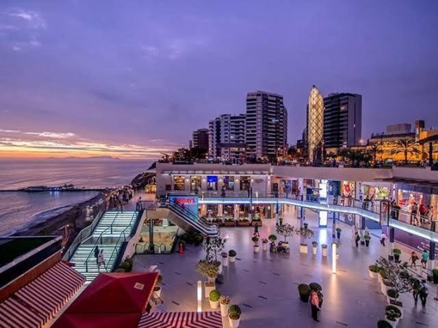 Imperial Inn Hospedaje Turistico リマ エクステリア 写真