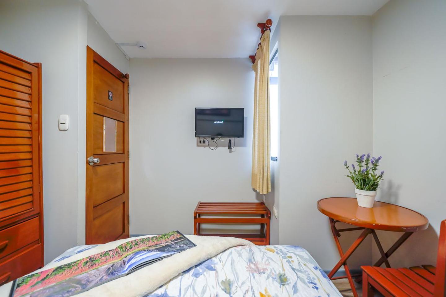 Imperial Inn Hospedaje Turistico リマ エクステリア 写真